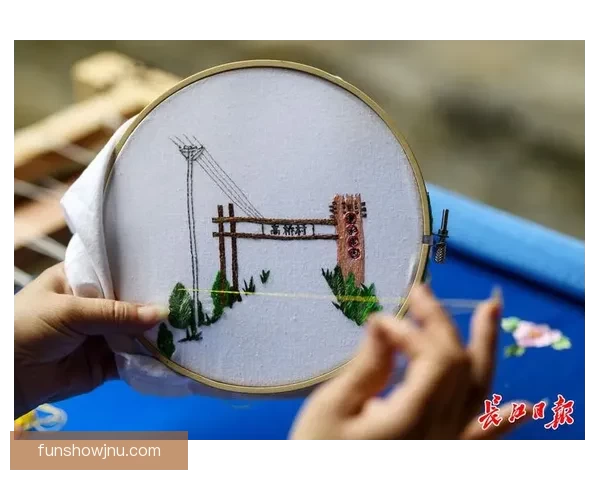 丝线照亮午夜风景：一部《绣感》里的旧梦与新生